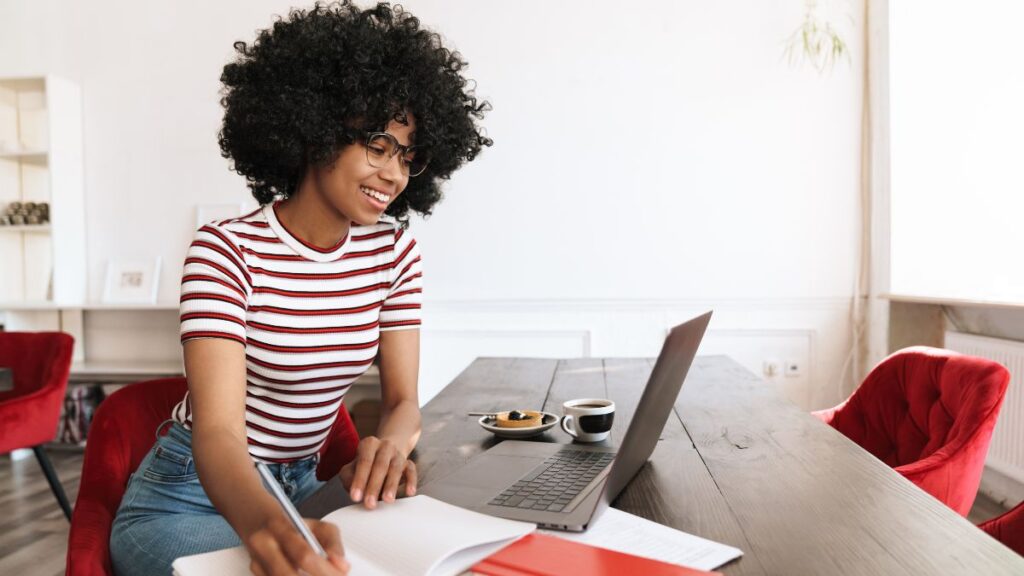 Sample motivational letter for a bursary showing how to structure your introduction, goals, financial need, and closing for 2026 applications.